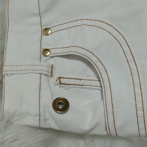 White Jean Maxi Skirt Sz.18W Great Condition Factory Distressed Hem (X-61 CRATE - Picture 9 of 10